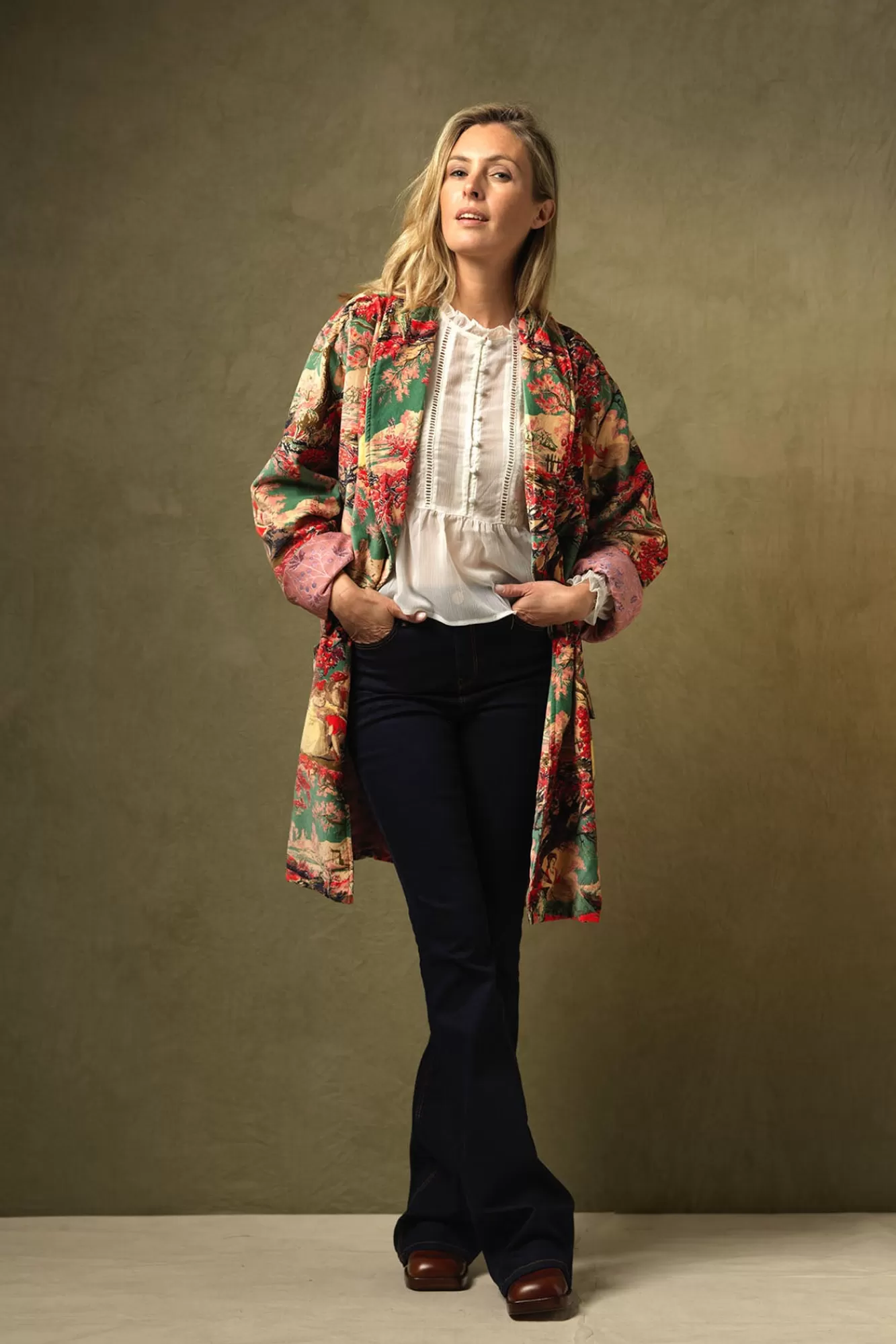 Women One Hundred Stars Velvet Coats-Country Toile Berry Velvet Boyfriend Jacket