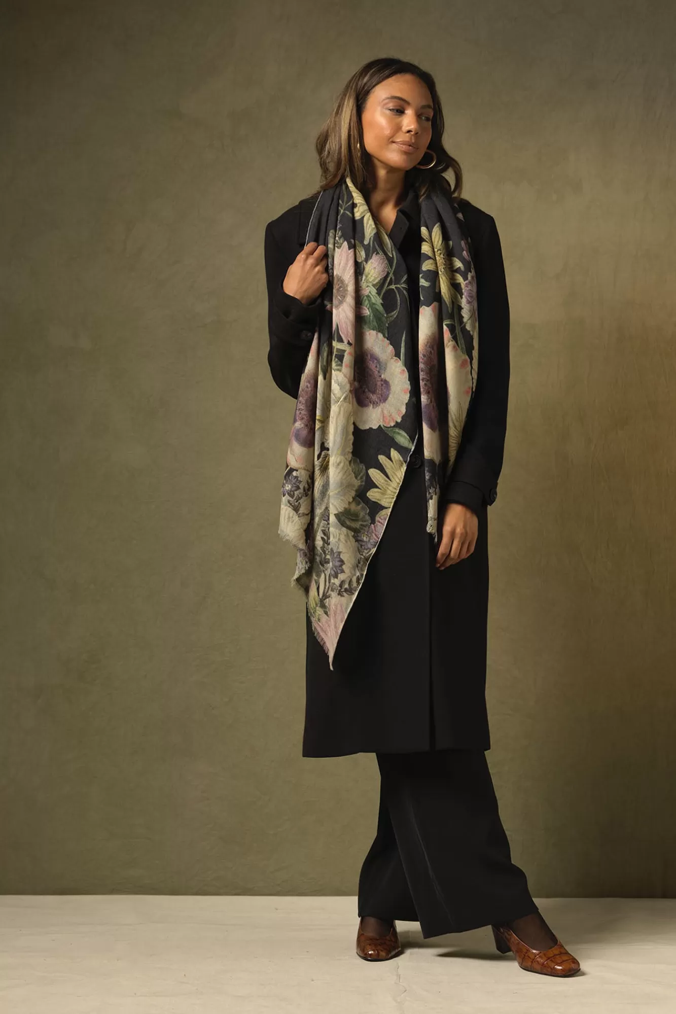 One Hundred Stars Scarves-Daisy Black Wool Scarf