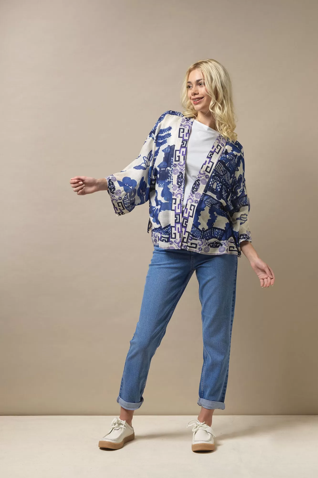 Women One Hundred Stars Short Kimonos-Giant Willow Blue Kimono