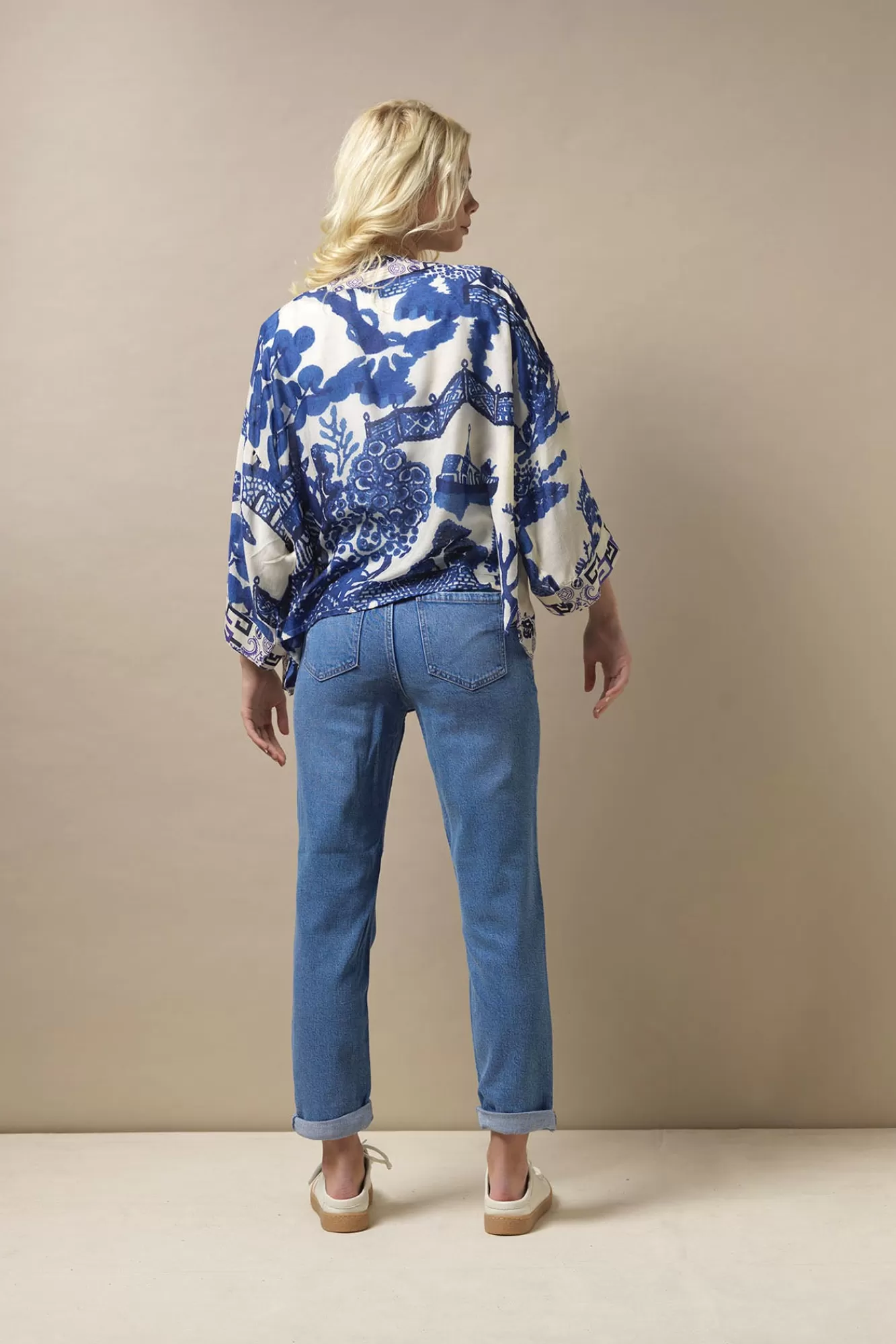 Women One Hundred Stars Short Kimonos-Giant Willow Blue Kimono