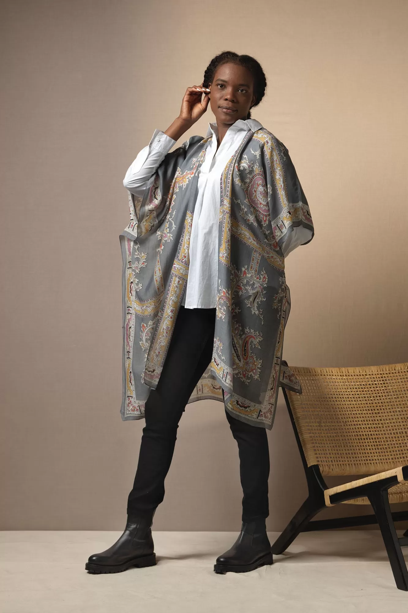 Women One Hundred Stars Throwovers-Handkerchief Grey Throwover