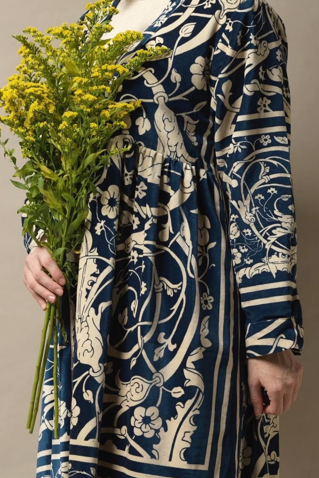 Women One Hundred Stars Velvet Coats-Jaipur Blue Velvet Duster Coat