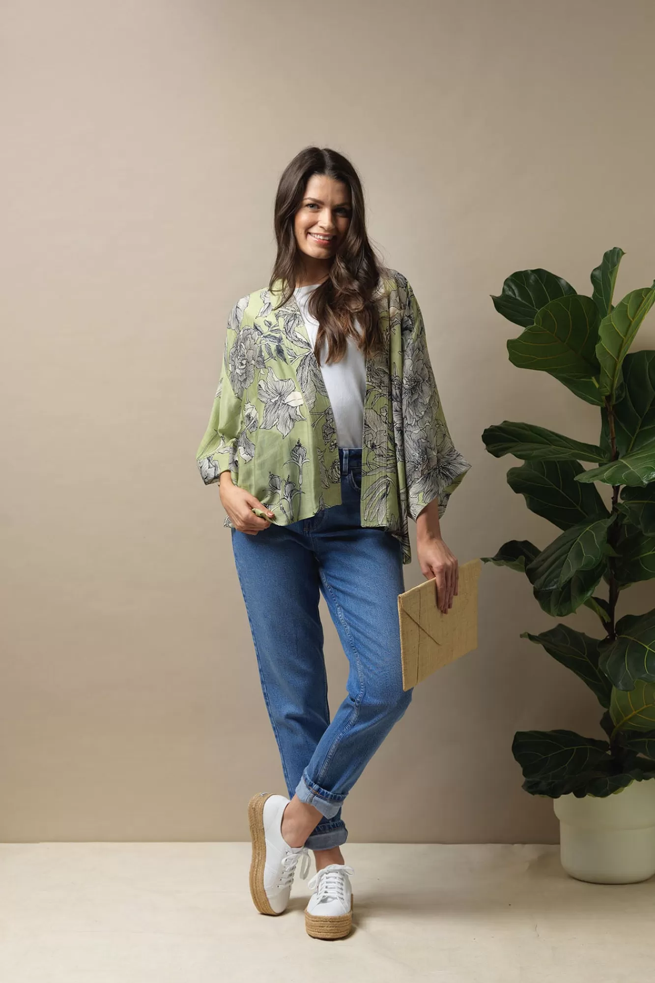 Women One Hundred Stars Short Kimonos-Kew Etched Floral Fern Kimono