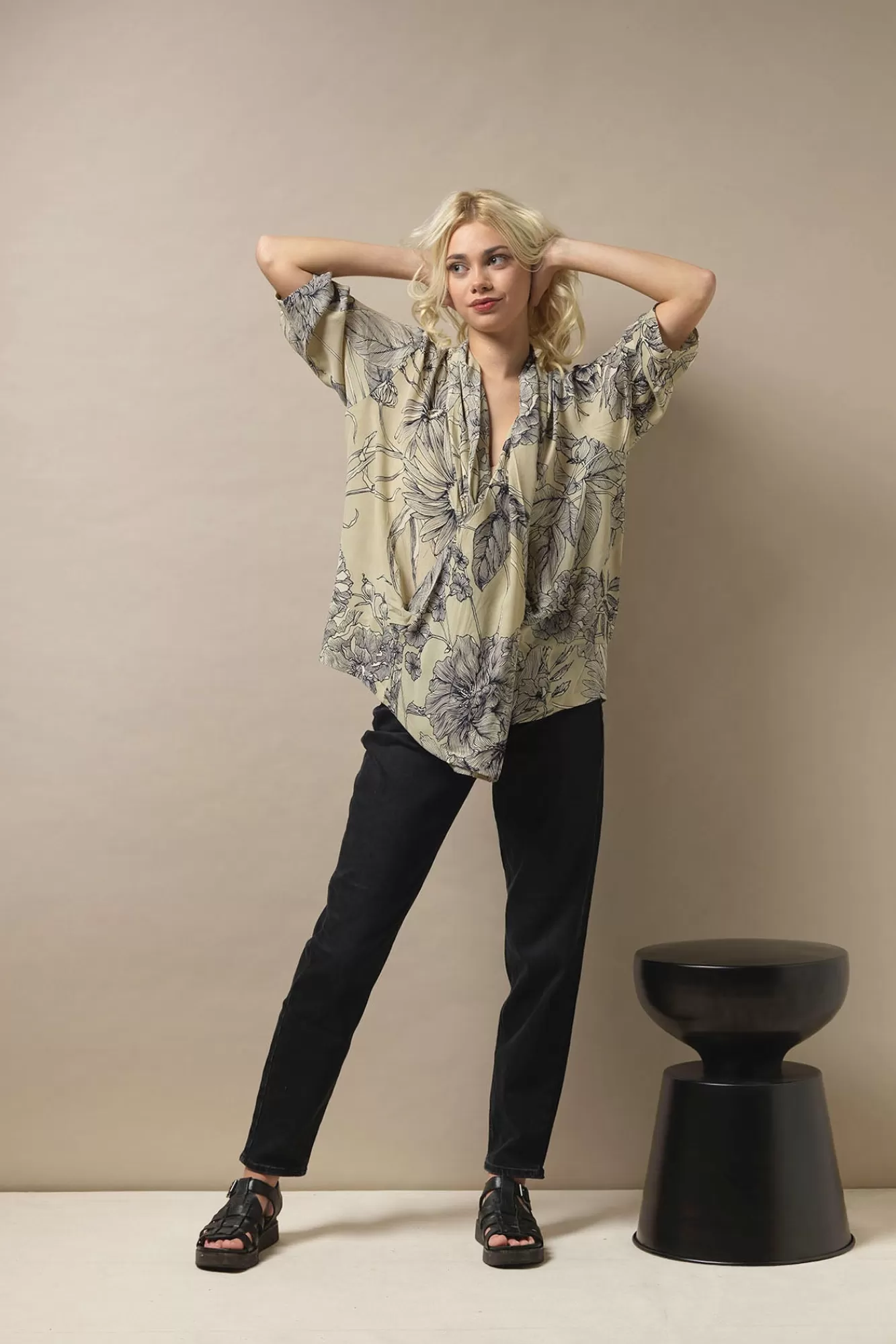 Women One Hundred Stars Tops-Kew Etched Floral Stone Rachel Top