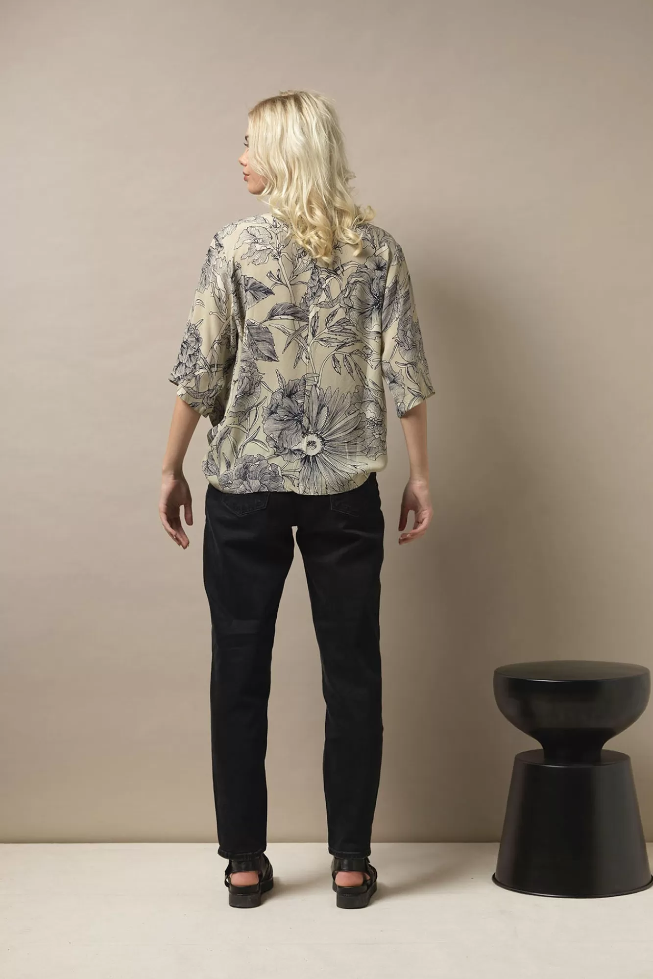 Women One Hundred Stars Tops-Kew Etched Floral Stone Rachel Top