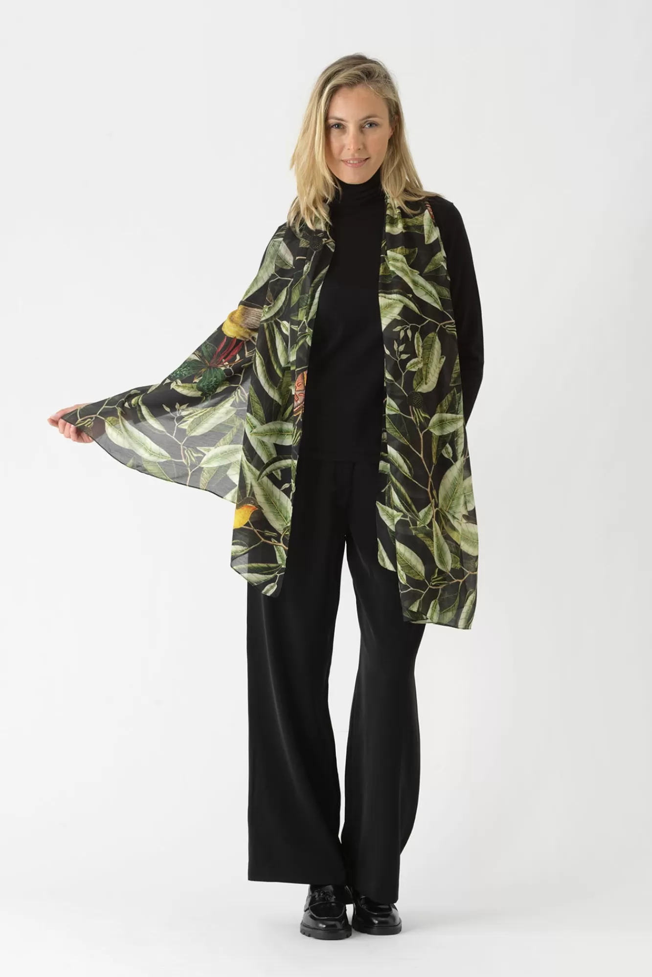 One Hundred Stars Scarves-Kew Evergreen Black Scarf