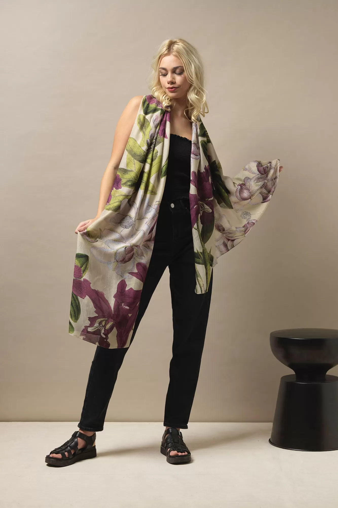 One Hundred Stars Scarves-Kew Protea Stone Scarf