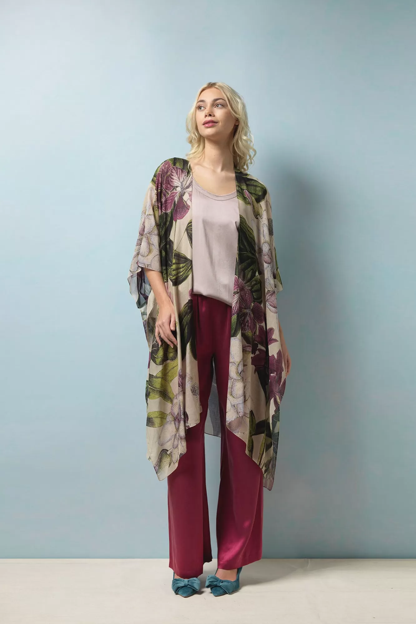 Women One Hundred Stars Throwovers-Kew Protea Stone Throwover