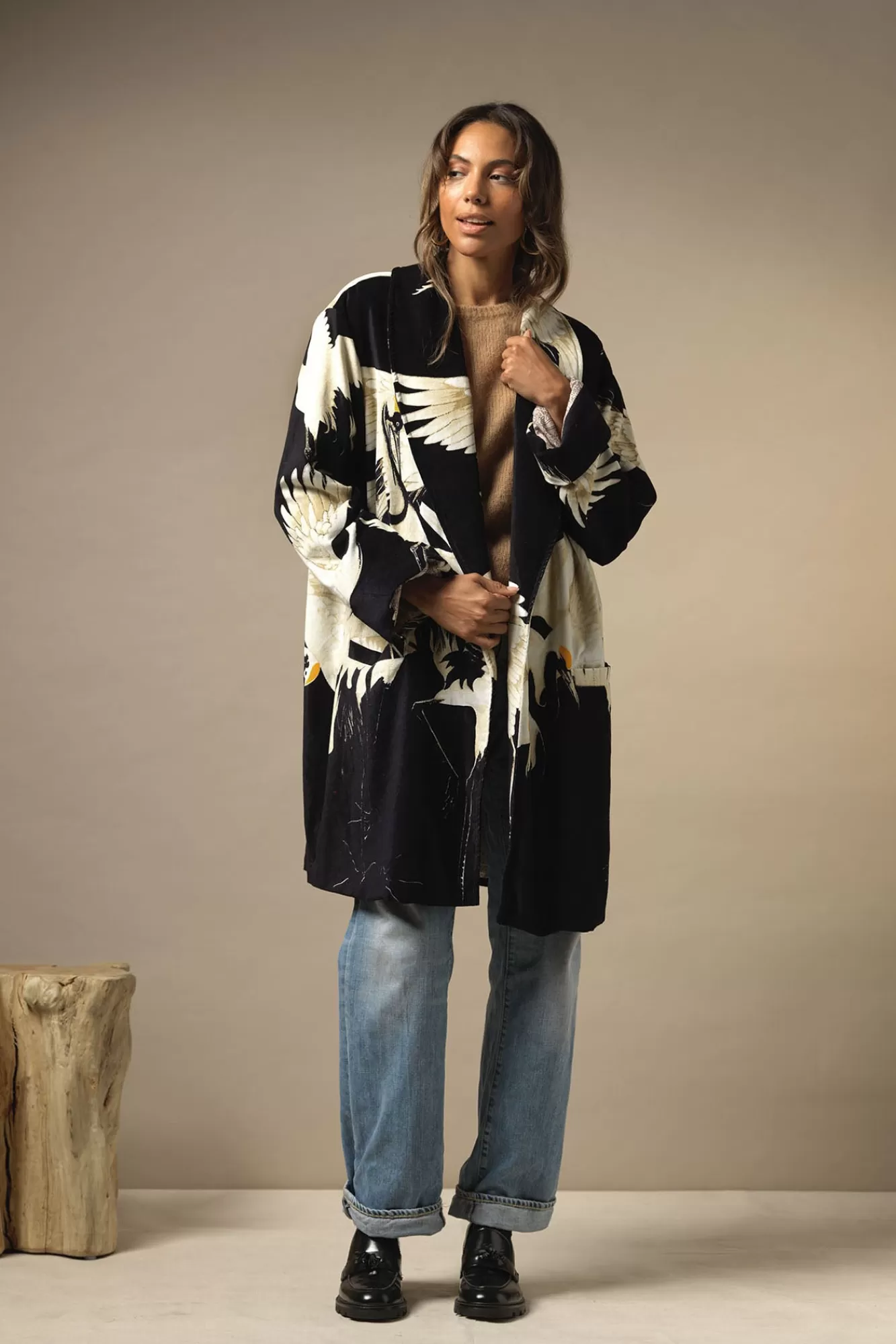Women One Hundred Stars Velvet Coats-Stork Black Velvet Boyfriend Jacket