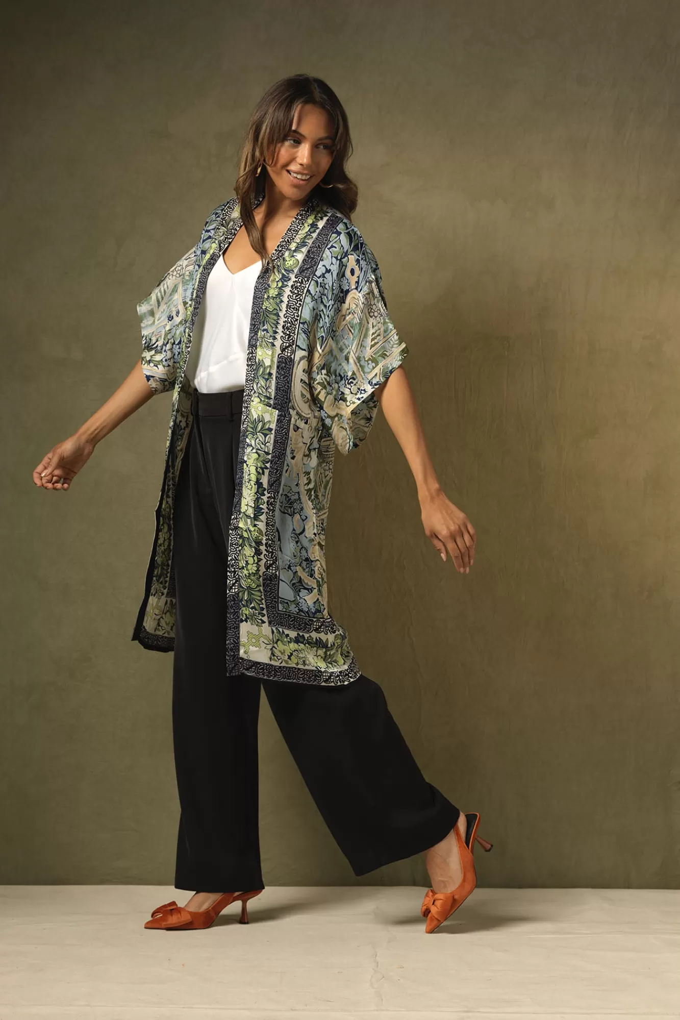 Women One Hundred Stars Midi Kimonos-Tapestry Sea Midi Kimono