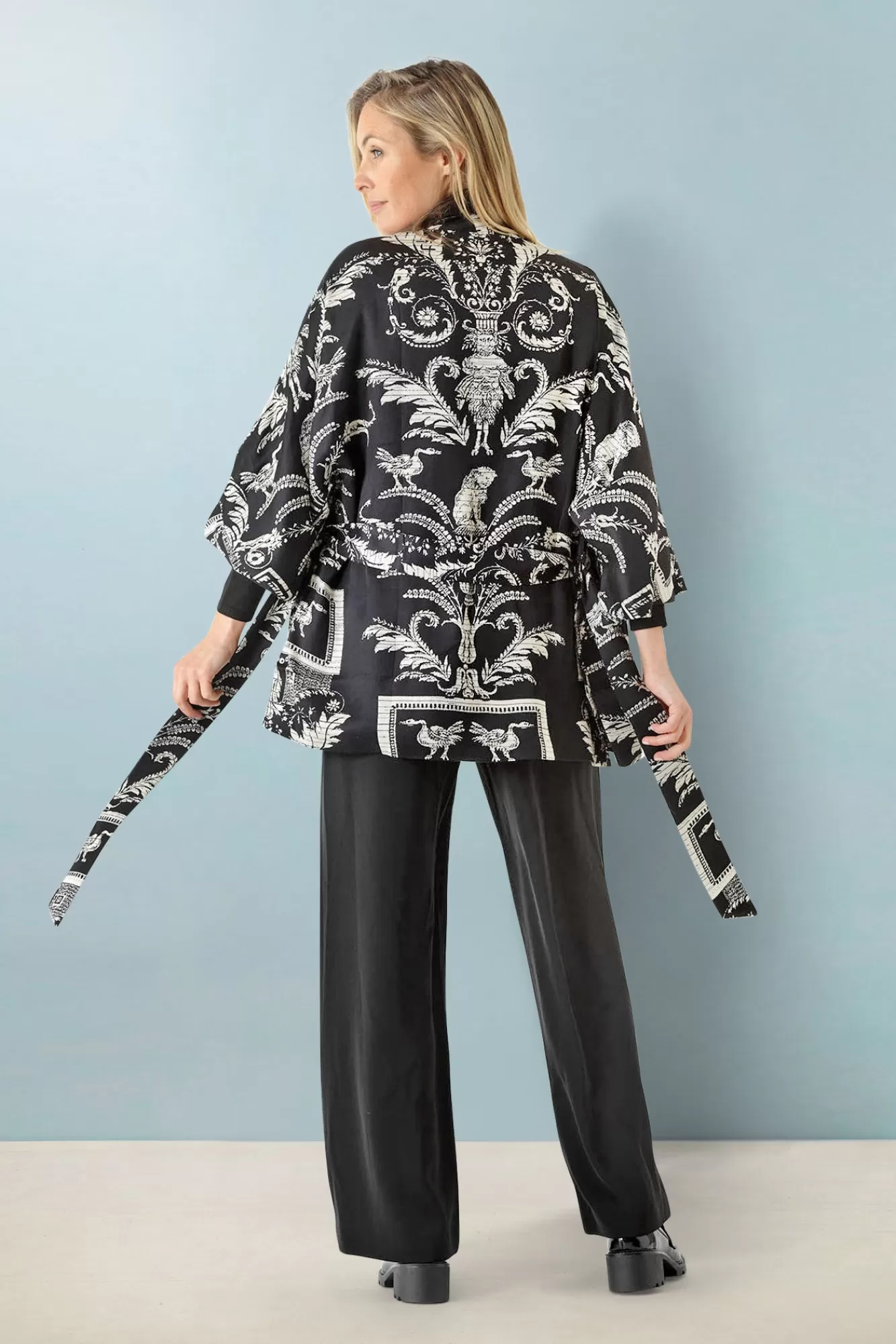 Women One Hundred Stars Wrap Jackets-Vintage Damask Black Wrap Jacket