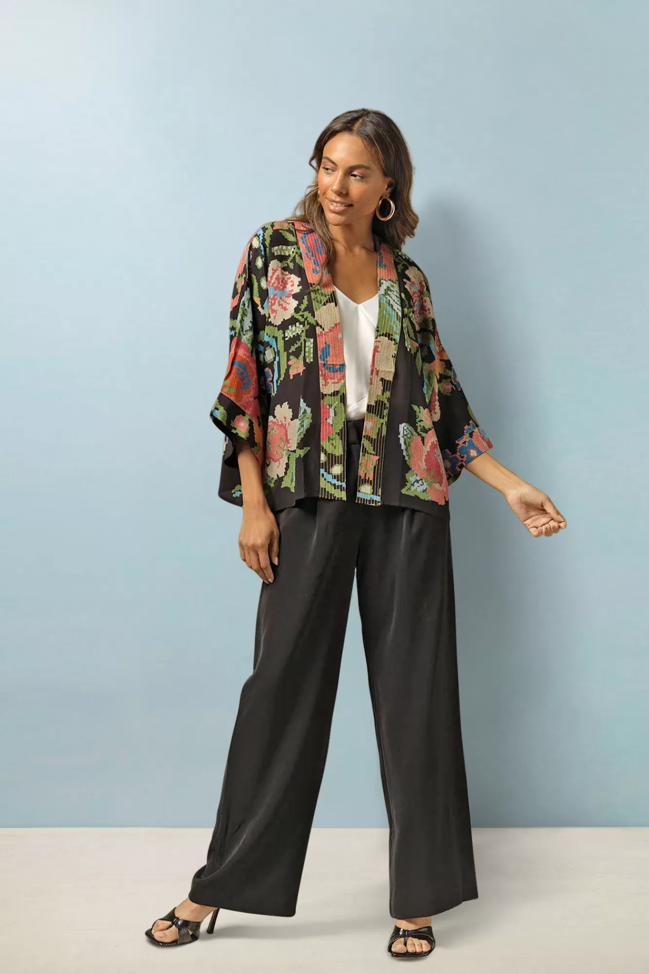 Women One Hundred Stars Short Kimonos-Woven Flower Black Crepe Kimono